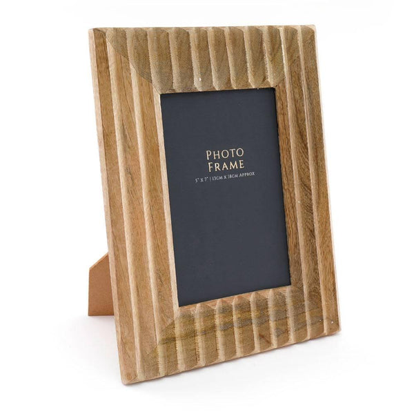 5X7in Ribbed Wooden Photo Frame - Home Decor Emporium